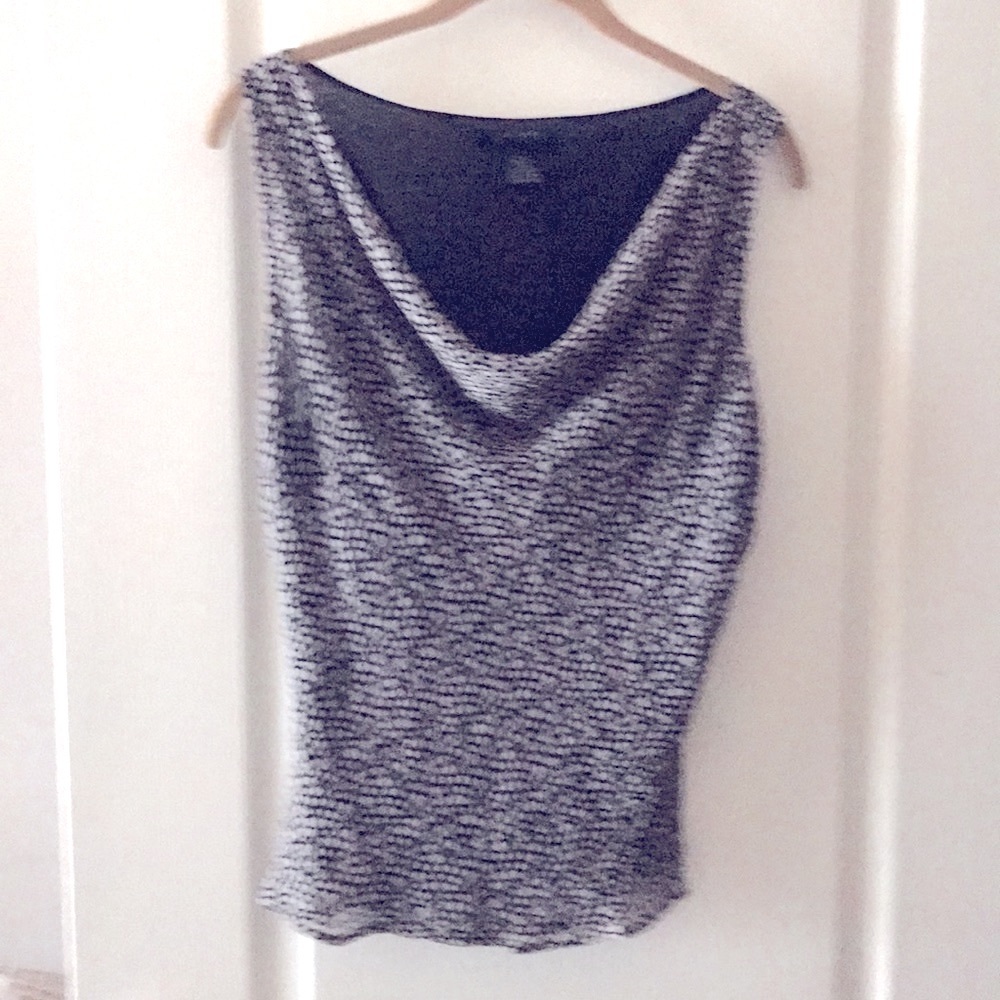 The Limited,Shell 100%  Silk size Large. Color black/gray - Picture 2 of 6